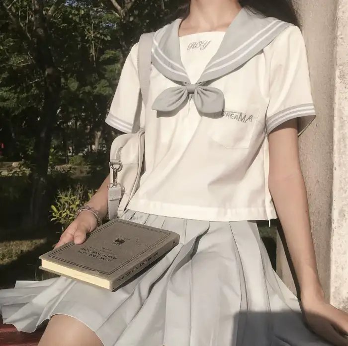 蓝月